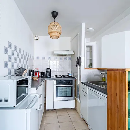 Nuiteejour Versailles Cyr L'ecole Apartment