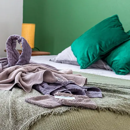 Apartment Nuiteejour Versailles Cyr L'ecole