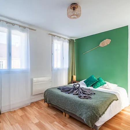 Apartment Nuiteejour Versailles Cyr L'ecole *