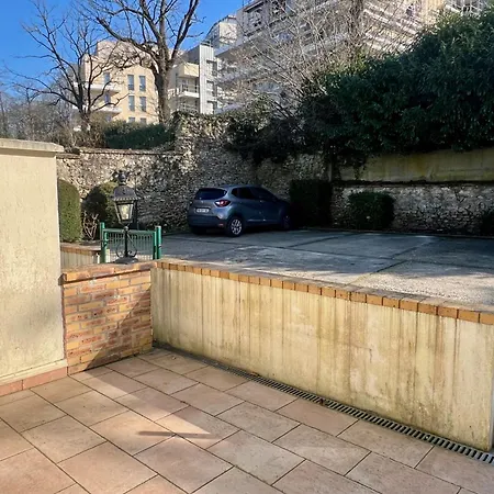 Nuiteejour Versailles Cyr L'ecole Apartment *